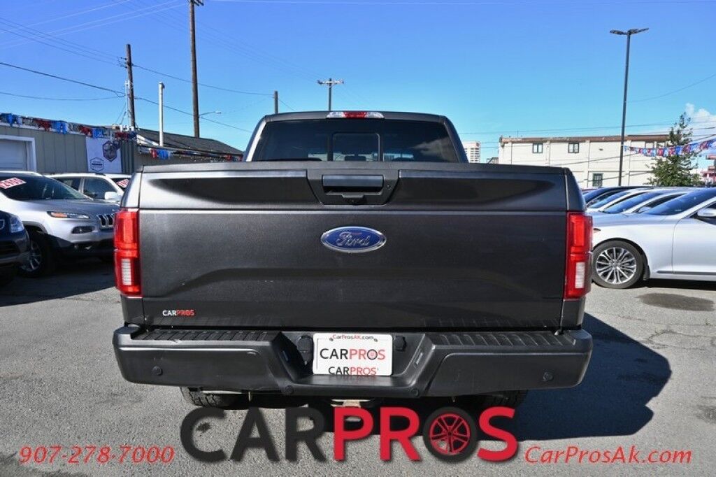 2018 Ford F-150 XLT - 5.0L V8 - Crew Cab - FX4 Off Road Package - 4X4 - Block Heater - Power & Heated Cloth Seats - Remote Start - Twin Panel Moonroof - Trailer Brake Controller - Bedliner - Tow Package Anchorage AK