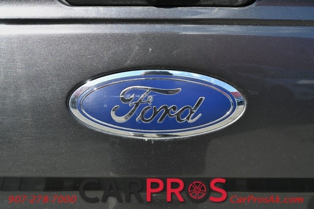 2018 Ford F-150 XLT - 5.0L V8 - Crew Cab - FX4 Off Road Package - 4X4 - Block Heater - Power & Heated Cloth Seats - Remote Start - Twin Panel Moonroof - Trailer Brake Controller - Bedliner - Tow Package Anchorage AK
