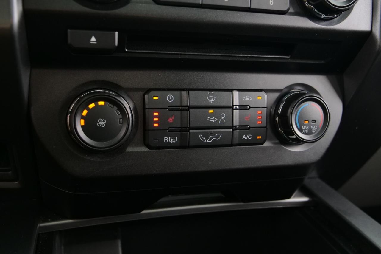 2018 Ford F-150 XLT 4X4 / 5.0L V8 / Pano Sunroof / Leather Seats! Lincolnton NC