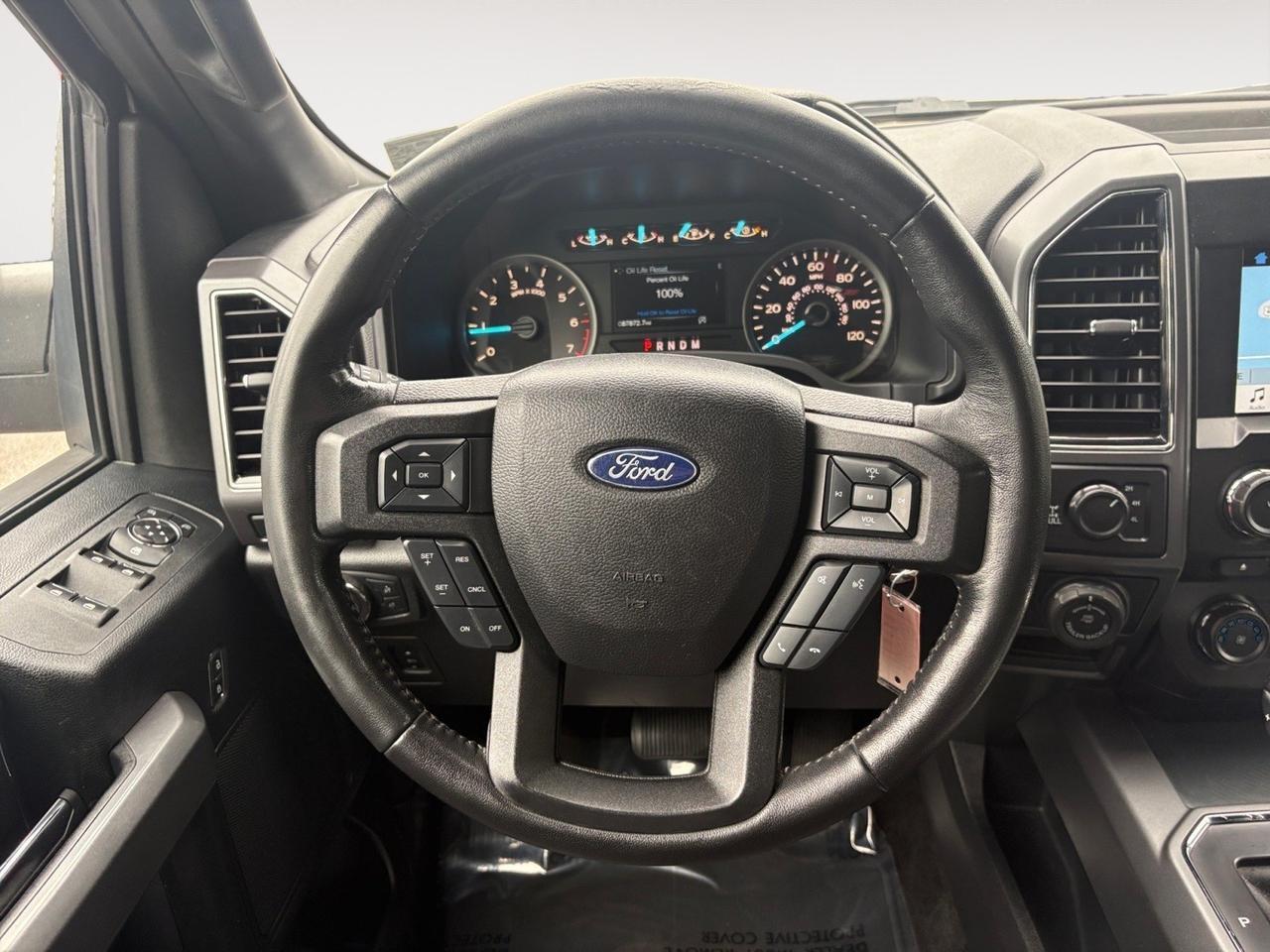 2018 Ford F-150 XLT SUPERCAB 4X4 5.0L COYOTE V8, NAVIGATION, BED LINER, TOW PACKAGE, RUNNING BOARDS, POWER REAR SLIDING WINDOW, BLIND SPOT ALERTS, HEATED SEATS, BACKUP CAMERA WITH PARKING SENSORS, LOW MILEAGE, ONLY 1 OWNER, COME TEST DRIVE TODAY! Virginia Beach VA