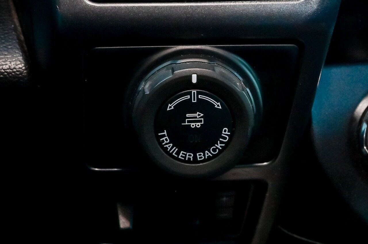 2018 Ford F-150 XLT, Sport Appearence Pkg, Navigation, Remote Start Springfield NJ