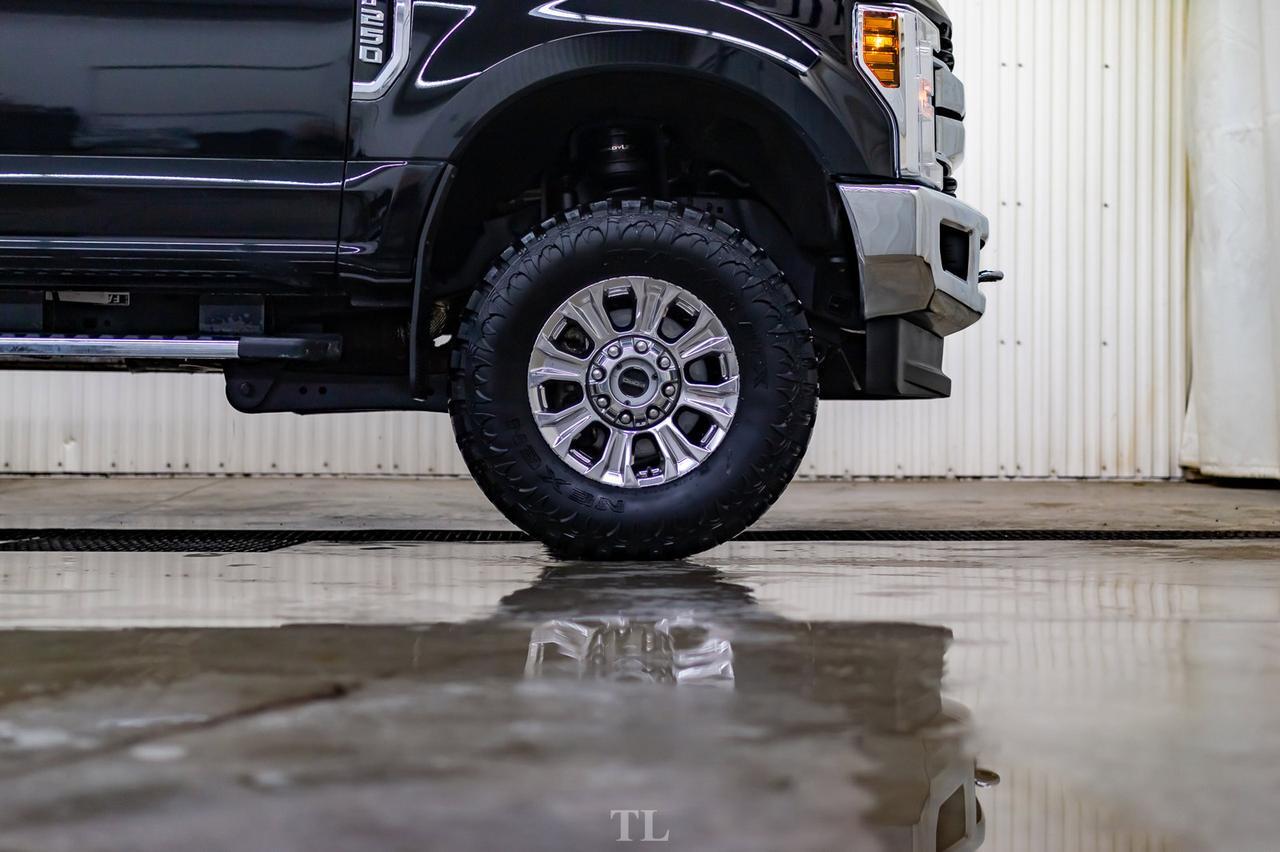 2018 Ford F-250 4x4 Crew Cab XLT BCam Lift Red Deer AB