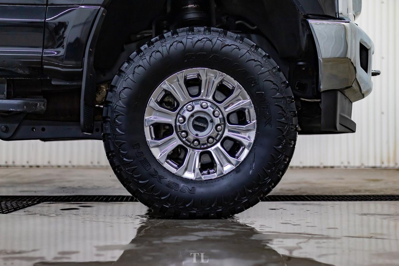 2018 Ford F-250 4x4 Crew Cab XLT BCam Lift Red Deer AB