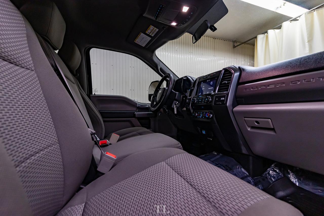 2018 Ford F-250 4x4 Crew Cab XLT BCam Lift Red Deer AB