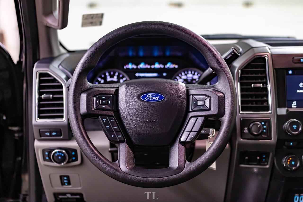 2018 Ford F-250 4x4 Crew Cab XLT BCam Lift Red Deer AB