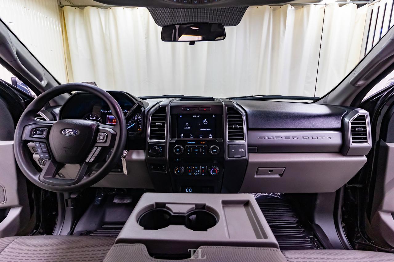 2018 Ford F-250 4x4 Crew Cab XLT BCam Lift Red Deer AB