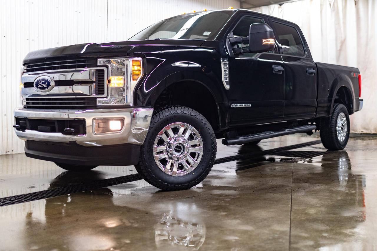 2018 Ford F-250 4x4 Crew Cab XLT Diesel Nav BCam Red Deer AB