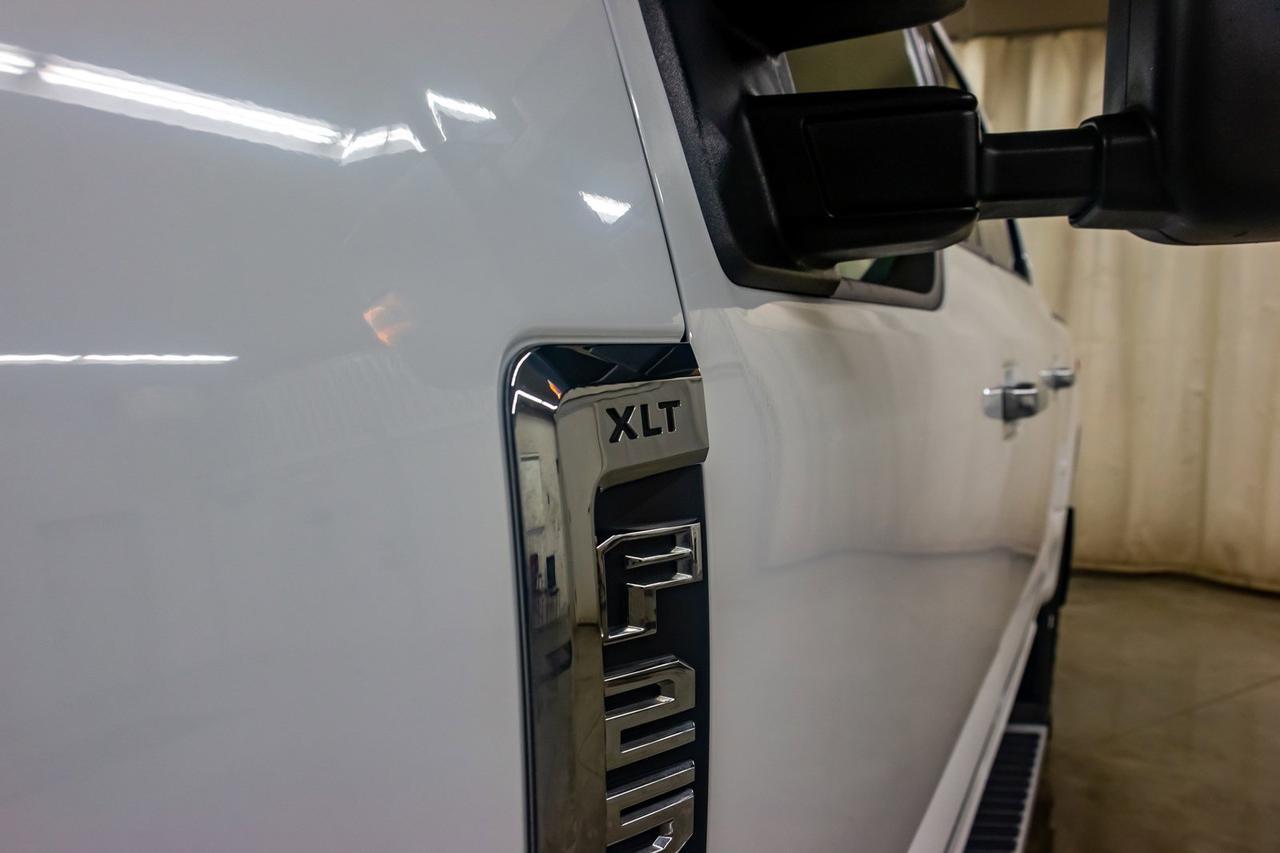 2018 Ford F-250 4x4 Crew Cab XLT FX4 BCam Red Deer AB