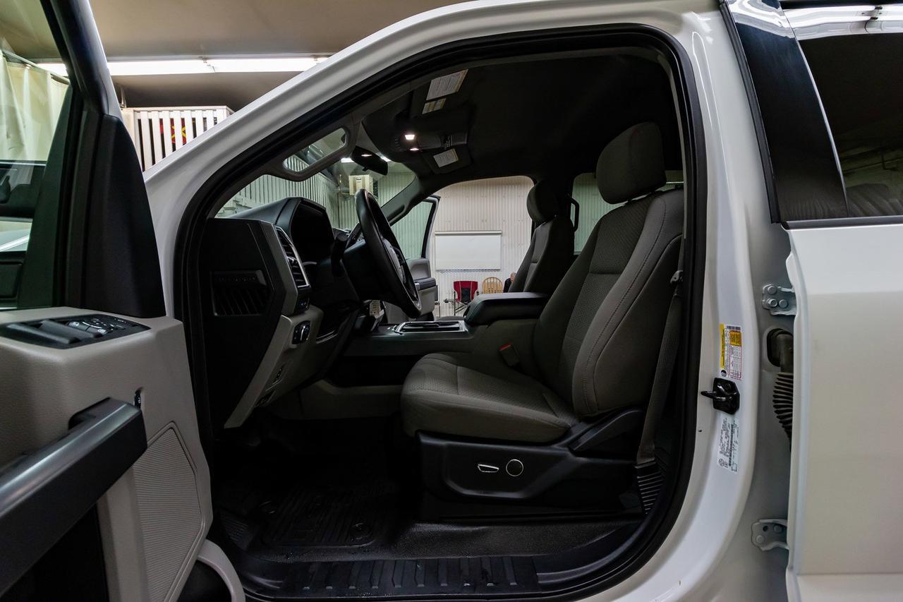 2018 Ford F-250 4x4 Crew Cab XLT FX4 BCam Red Deer AB