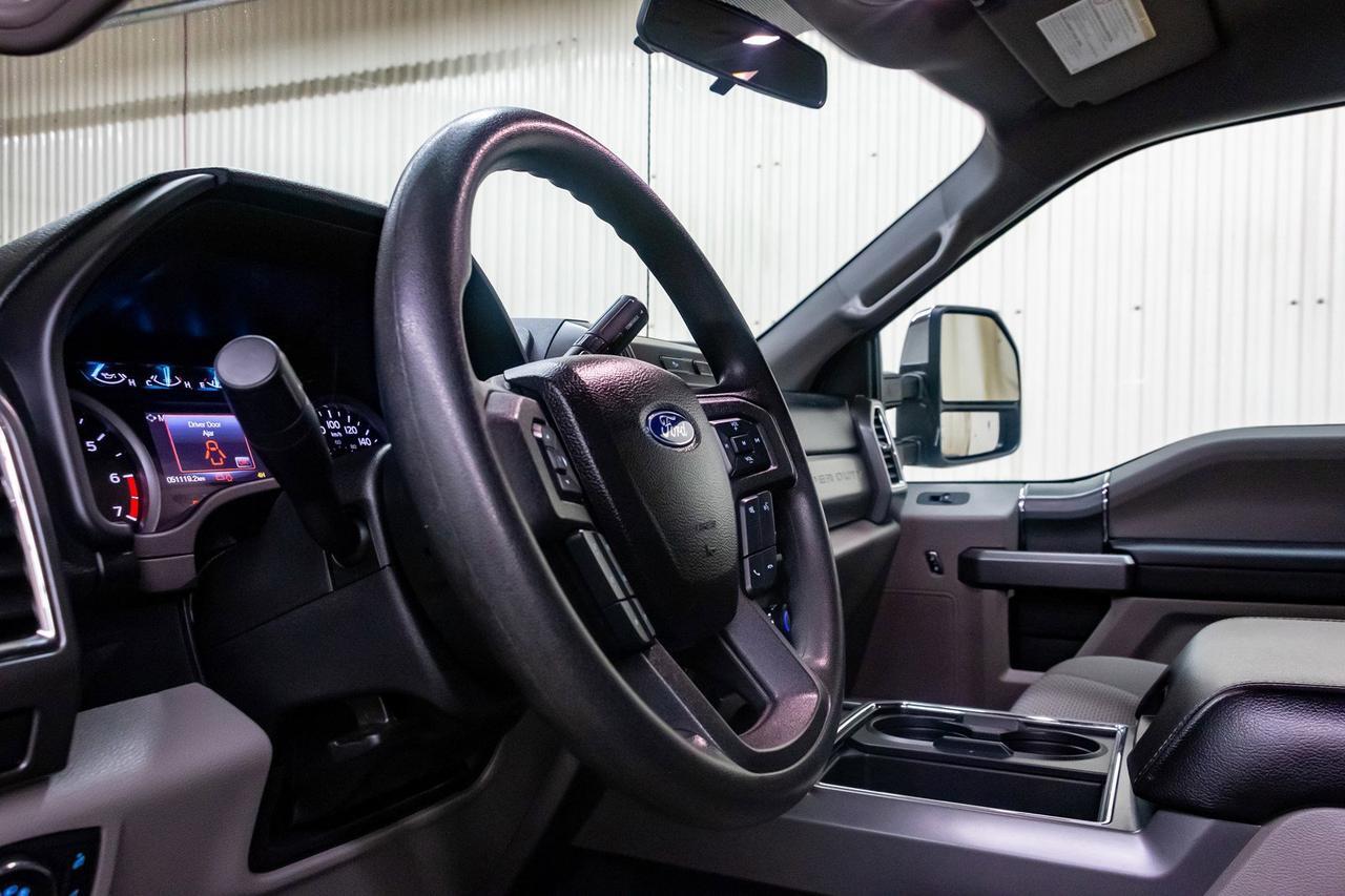 2018 Ford F-250 4x4 Crew Cab XLT FX4 BCam Red Deer AB