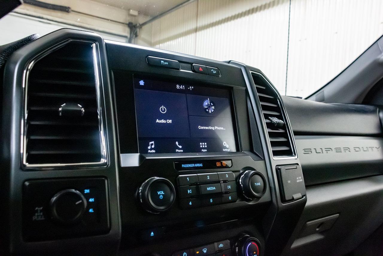 2018 Ford F-250 4x4 Crew Cab XLT FX4 BCam Red Deer AB