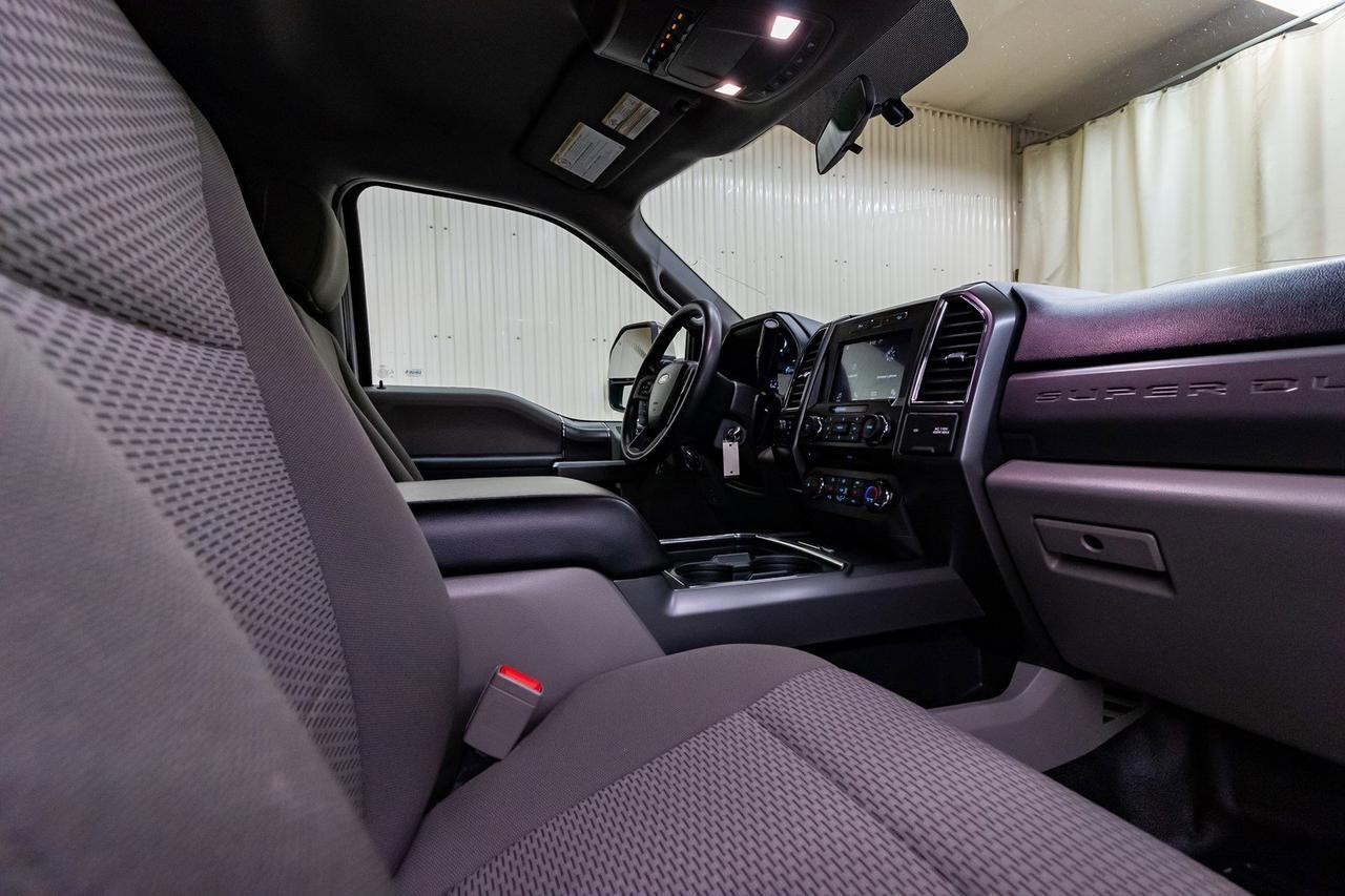 2018 Ford F-250 4x4 Crew Cab XLT FX4 BCam Red Deer AB