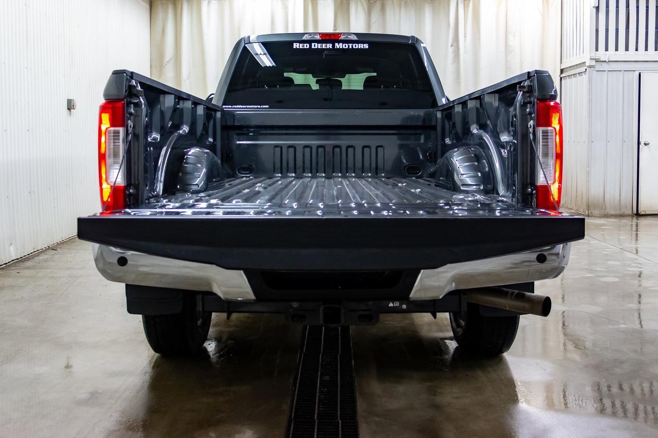 2018 Ford F-250 4x4 Crew Cab XLT Longbox BCam Red Deer AB