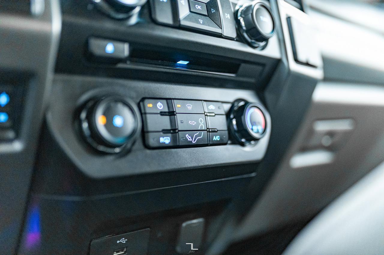 2018 Ford F-250 4x4 Crew Cab XLT Longbox PSeat BCam Red Deer AB