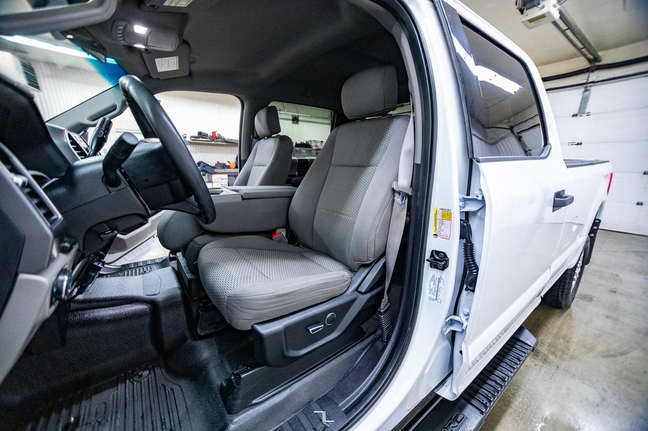 2018 Ford F-250 4x4 Crew Cab XLT Longbox PSeat BCam Red Deer AB