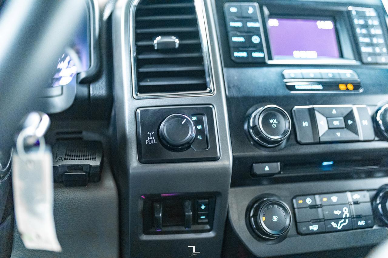 2018 Ford F-250 4x4 Crew Cab XLT Longbox PSeat BCam Red Deer AB