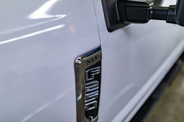 2018 Ford F-250 4x4 Crew Cab XLT Longbox PSeat BCam Red Deer AB