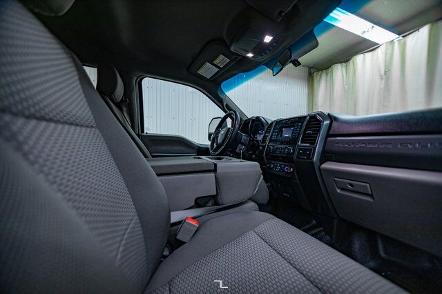 2018 Ford F-250 4x4 Crew Cab XLT Longbox PSeat BCam Red Deer AB