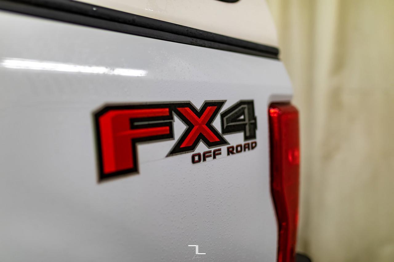 2018 Ford F-250 4x4 Reg Cab XLT FX4 Longbox BCam Red Deer AB