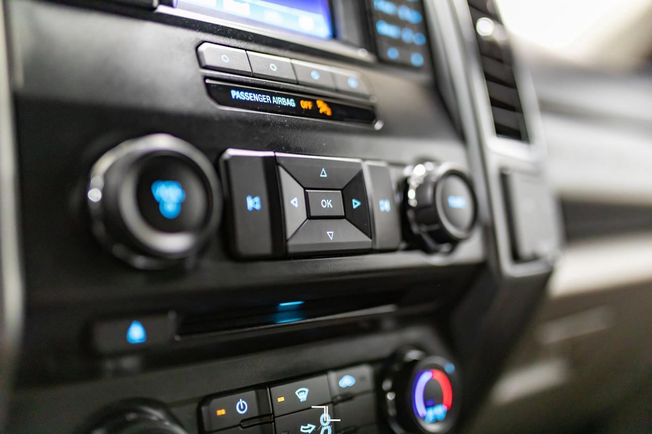 2018 Ford F-250 4x4 Reg Cab XLT FX4 Longbox BCam Red Deer AB