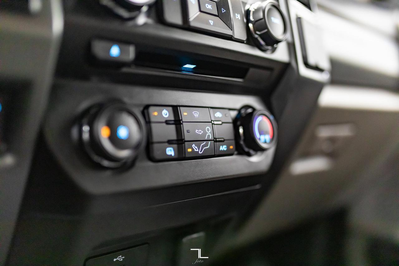 2018 Ford F-250 4x4 Reg Cab XLT FX4 Longbox BCam Red Deer AB