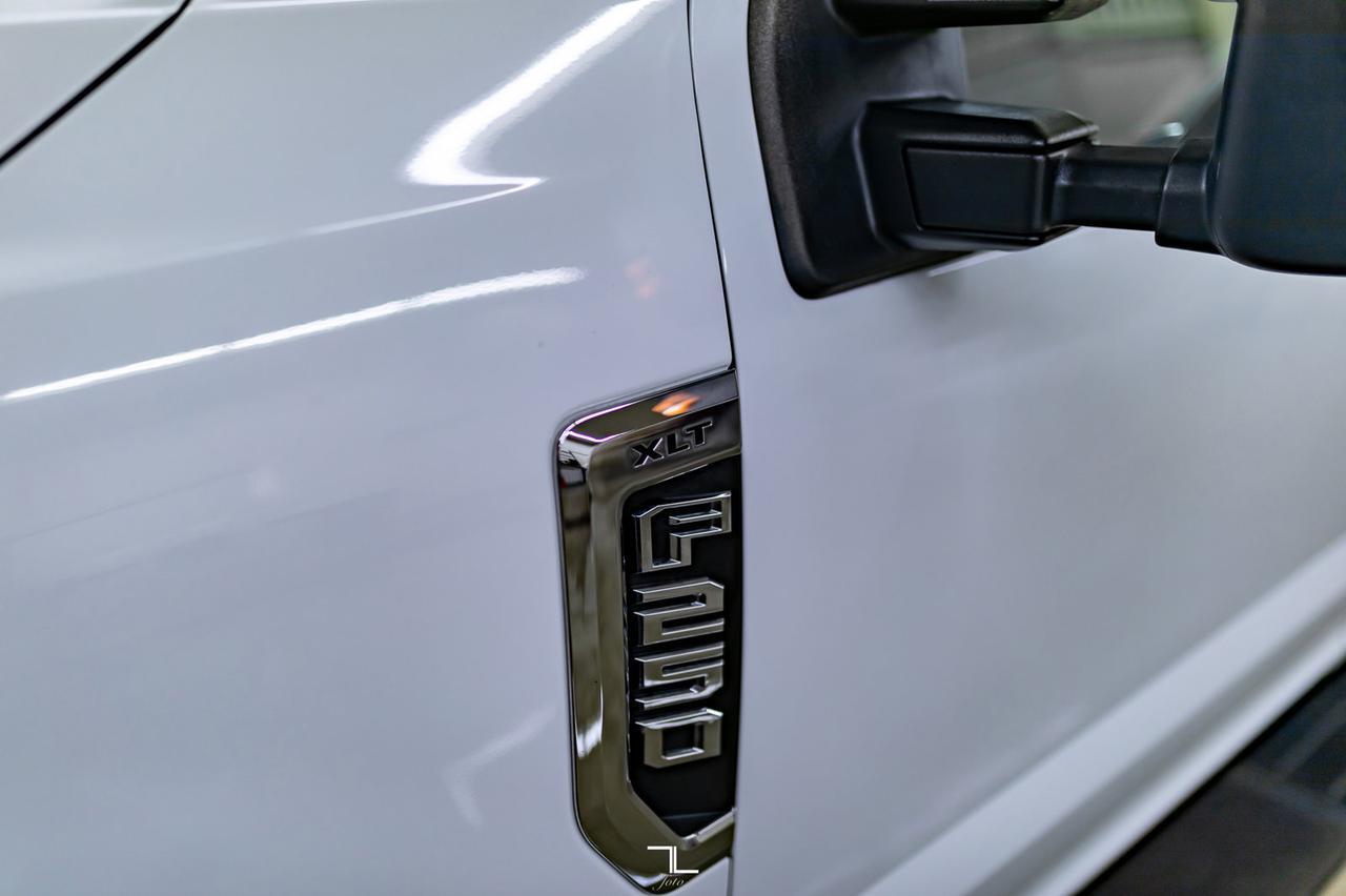 2018 Ford F-250 4x4 Reg Cab XLT FX4 Longbox BCam Red Deer AB