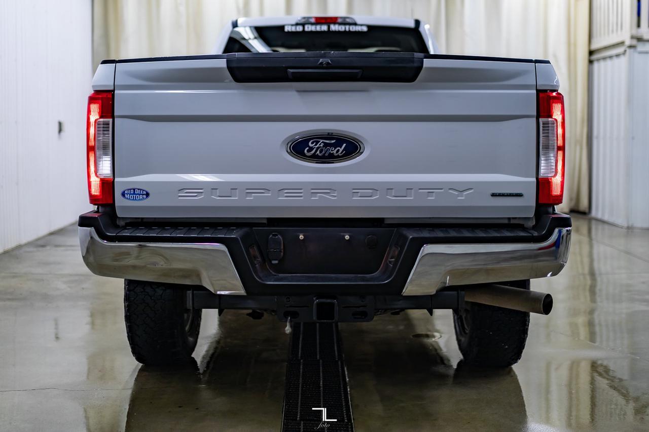 2018 Ford F-250 4x4 Reg Cab XLT FX4 Longbox BCam Red Deer AB
