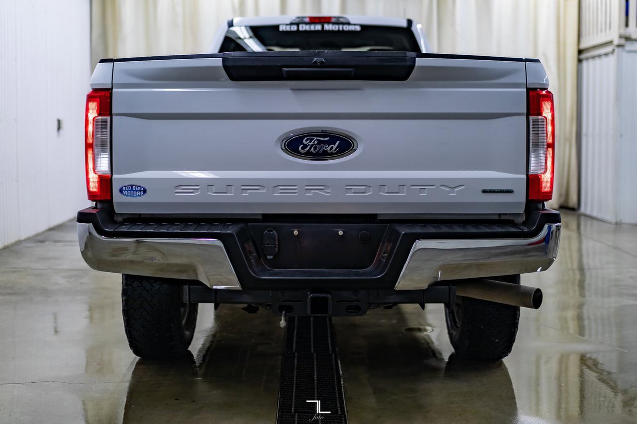 2018 Ford F-250 4x4 Reg Cab XLT FX4 Longbox BCam Red Deer AB