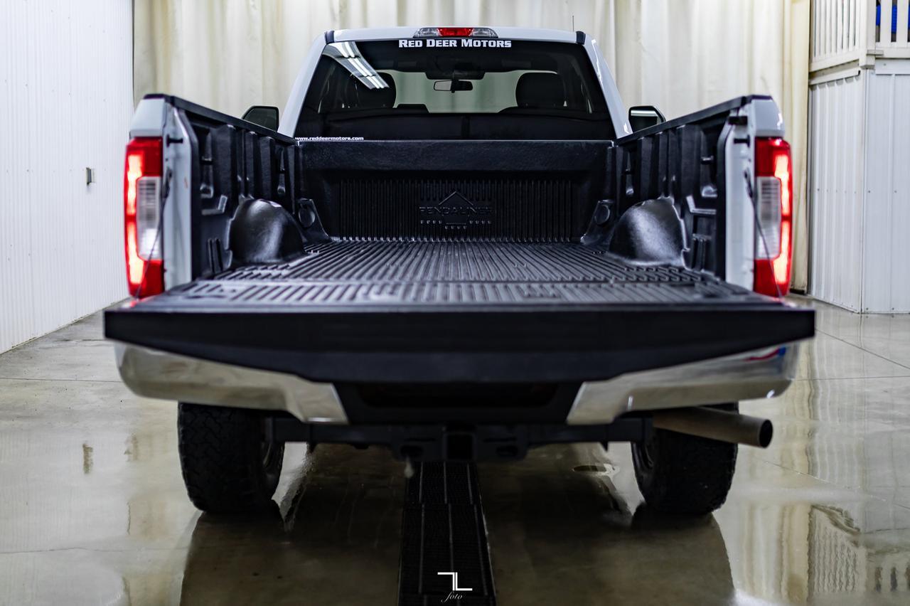 2018 Ford F-250 4x4 Reg Cab XLT FX4 Longbox BCam Red Deer AB