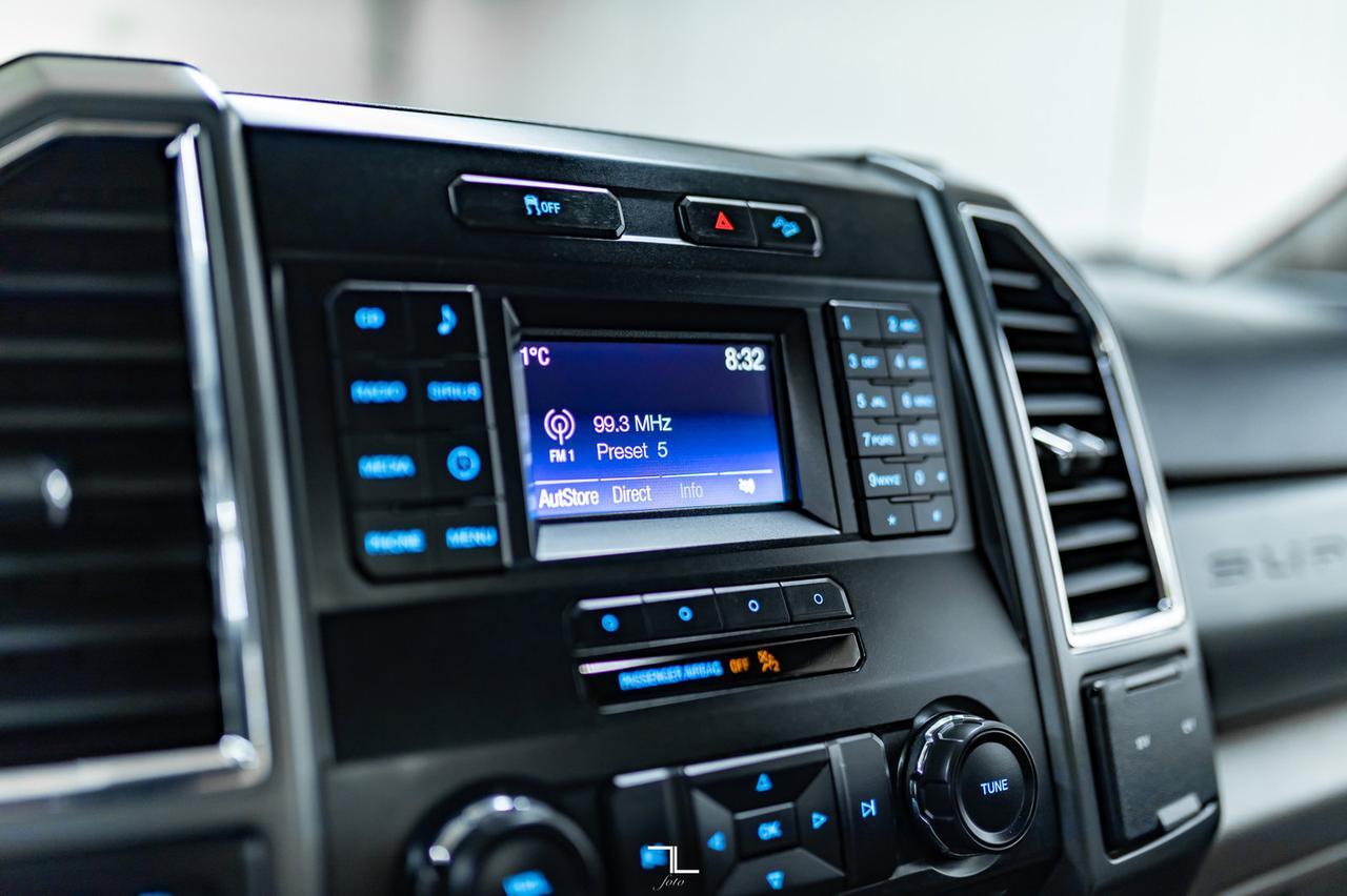 2018 Ford F-250 4x4 Reg Cab XLT FX4 Longbox BCam Red Deer AB