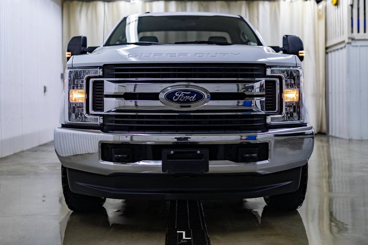 2018 Ford F-250 4x4 Reg Cab XLT FX4 Longbox BCam Red Deer AB