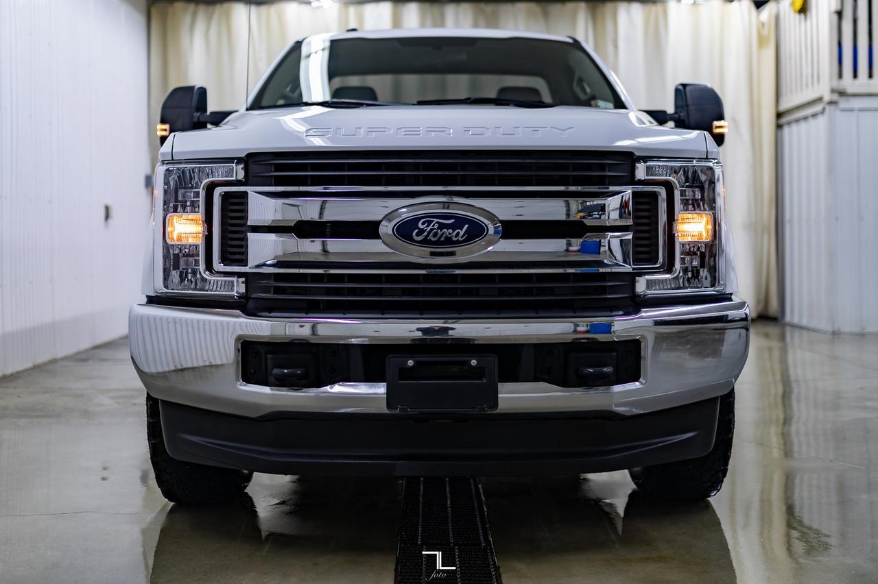 2018 Ford F-250 4x4 Reg Cab XLT FX4 Longbox BCam Red Deer AB