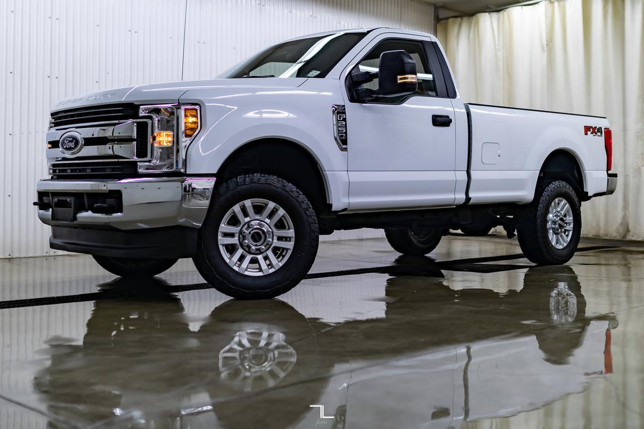 2018 Ford F-250 4x4 Reg Cab XLT FX4 Longbox BCam Red Deer AB