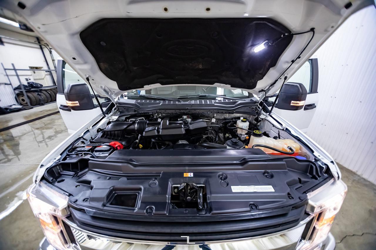 2018 Ford F-250 4x4 Reg Cab XLT FX4 Longbox BCam Red Deer AB