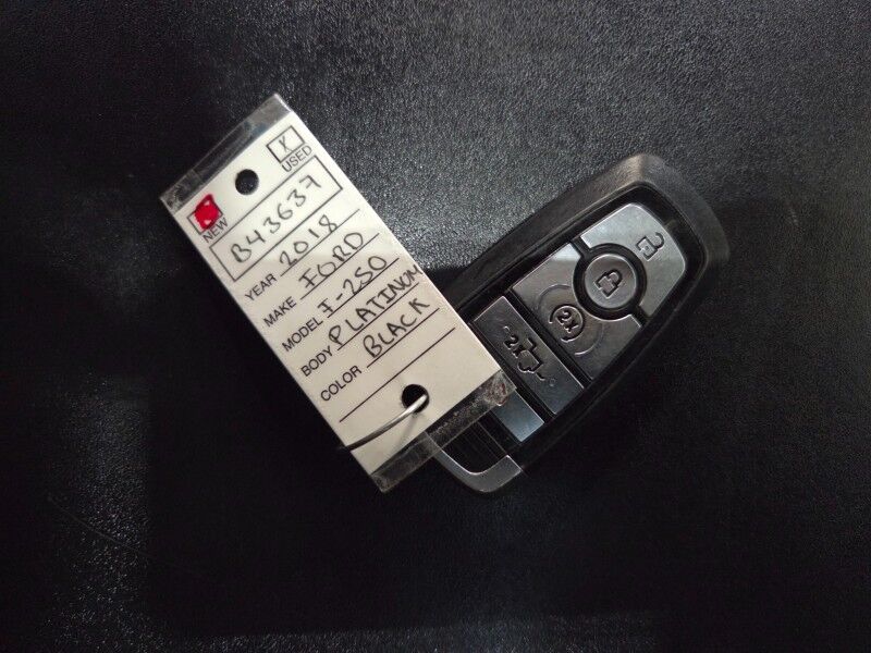 2018 Ford F-250 Platinum Pro Comp Lift 6.7L Diesel GPS Nav New Toyo Tires FREE WARRANTY Arlington TX