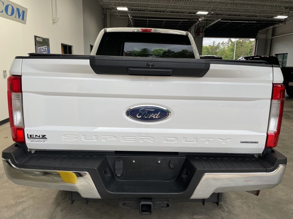 2018 Ford F-250 Super Duty 4x4 Crew Cab XLT Minocqua WI