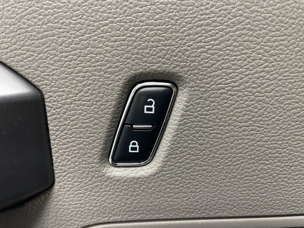 2018 Ford F-250 Super Duty 4x4 Crew Cab XLT Minocqua WI