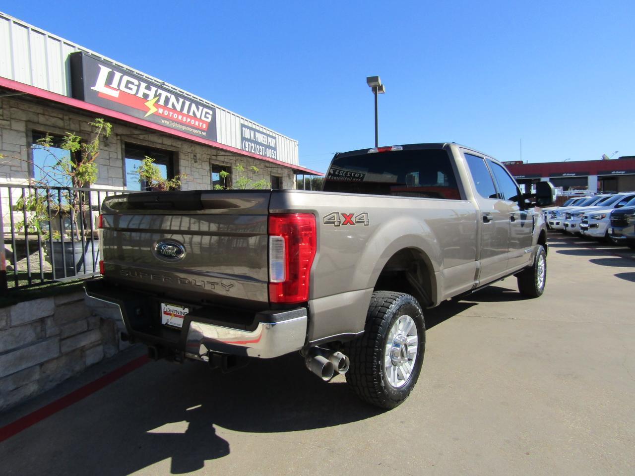 2018 Ford F-250 XLT 4WD Crew Cab 8 Box Grand Prairie TX