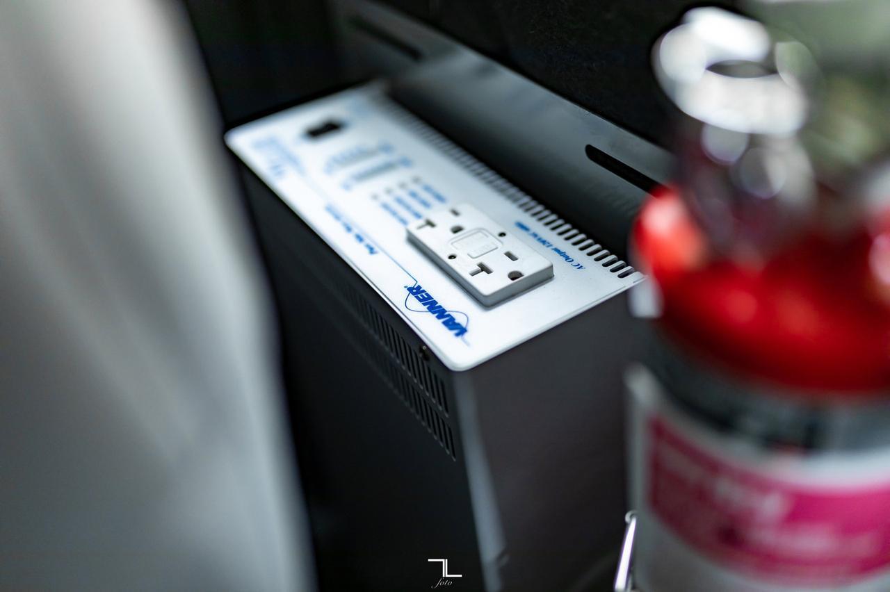 2018 Ford F-350 4x2 Reg Cab XL Longbox BCam Red Deer AB