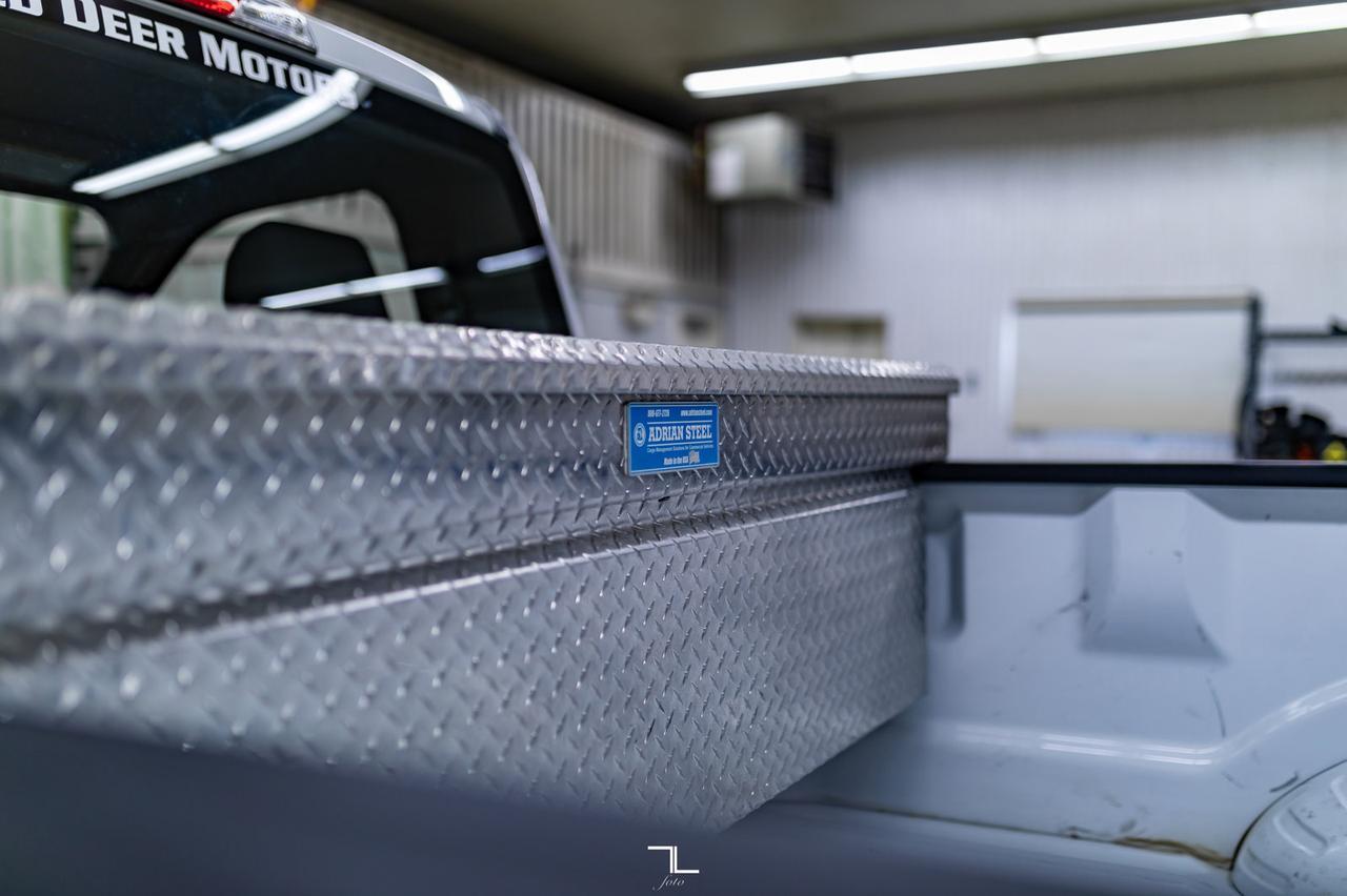 2018 Ford F-350 4x2 Reg Cab XL Longbox BCam Red Deer AB