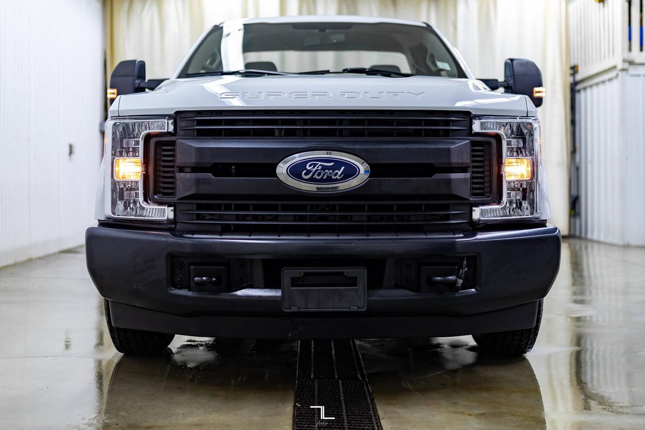 2018 Ford F-350 4x2 Reg Cab XL Longbox BCam Red Deer AB