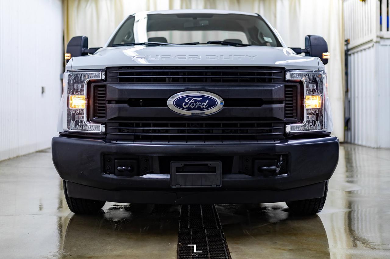 2018 Ford F-350 4x2 Reg Cab XL Longbox BCam Red Deer AB