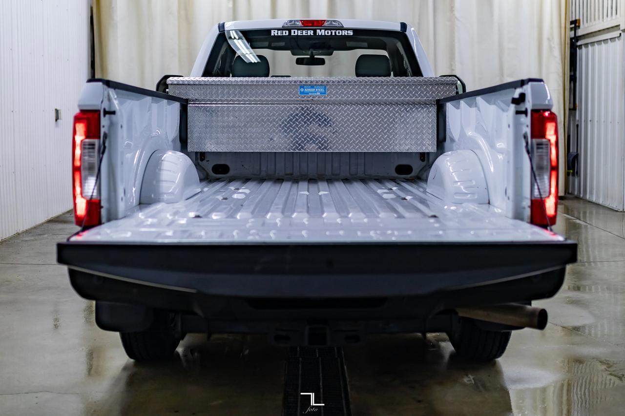 2018 Ford F-350 4x2 Reg Cab XL Longbox BCam Red Deer AB