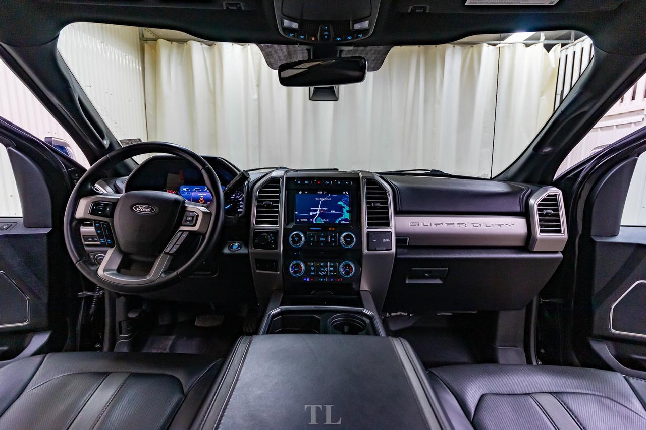 2018 Ford F-350 4x4 Crew Cab Platinum FX4 Diesel Leather Roof Nav Red Deer AB