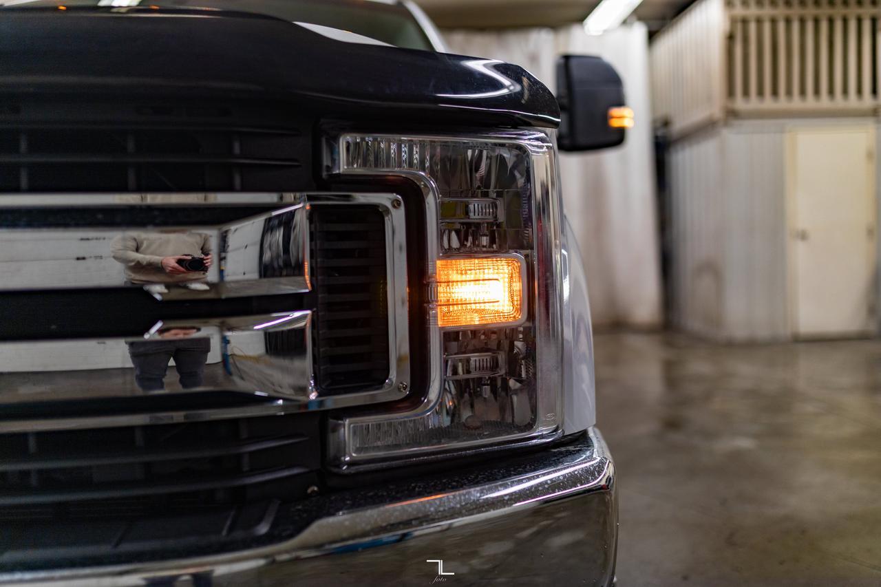 2018 Ford F-350 4x4 Crew Cab XLT Deck Diesel BCam Red Deer AB