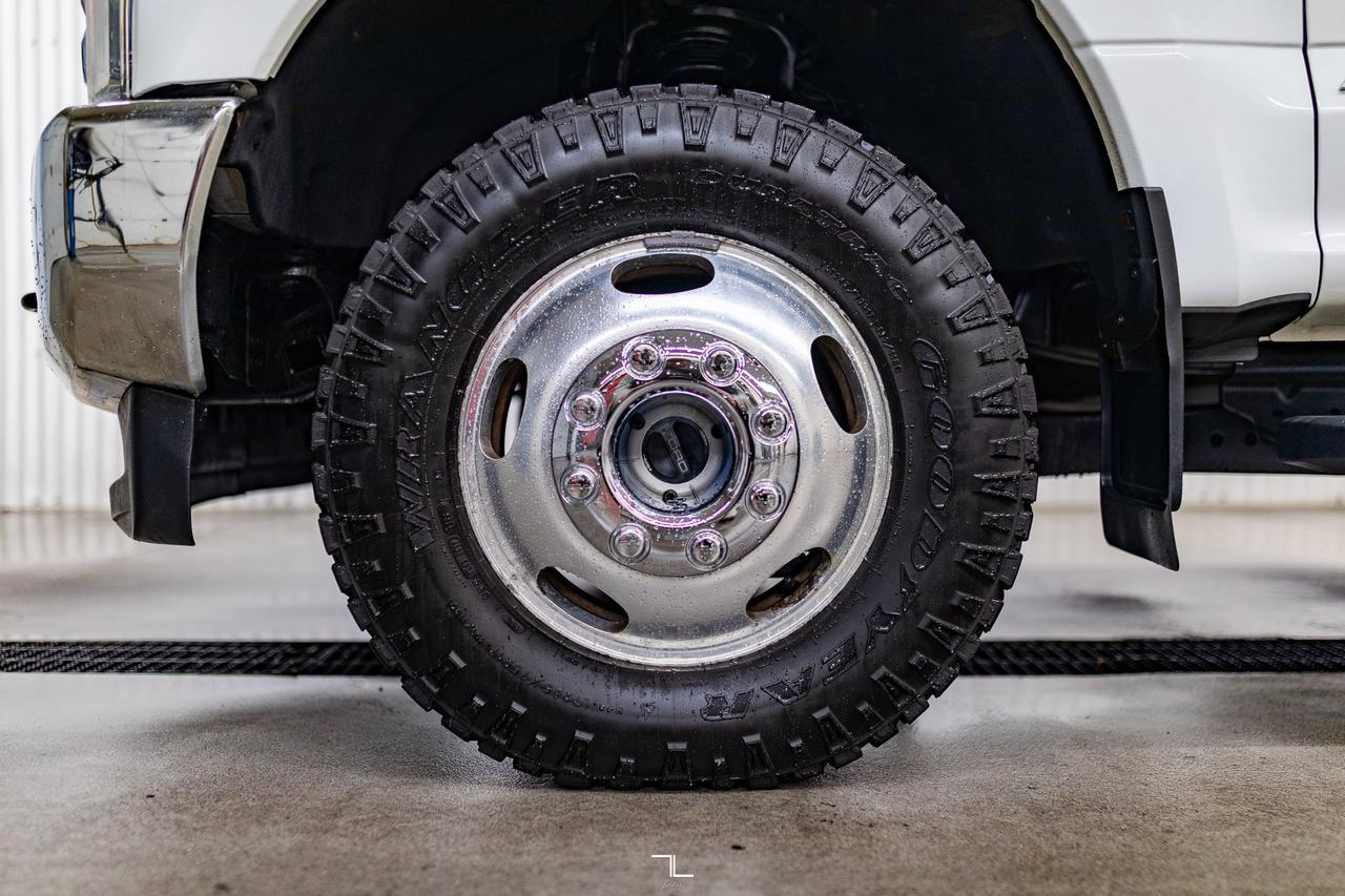 2018 Ford F-350 4x4 Crew Cab XLT Deck Diesel BCam Red Deer AB