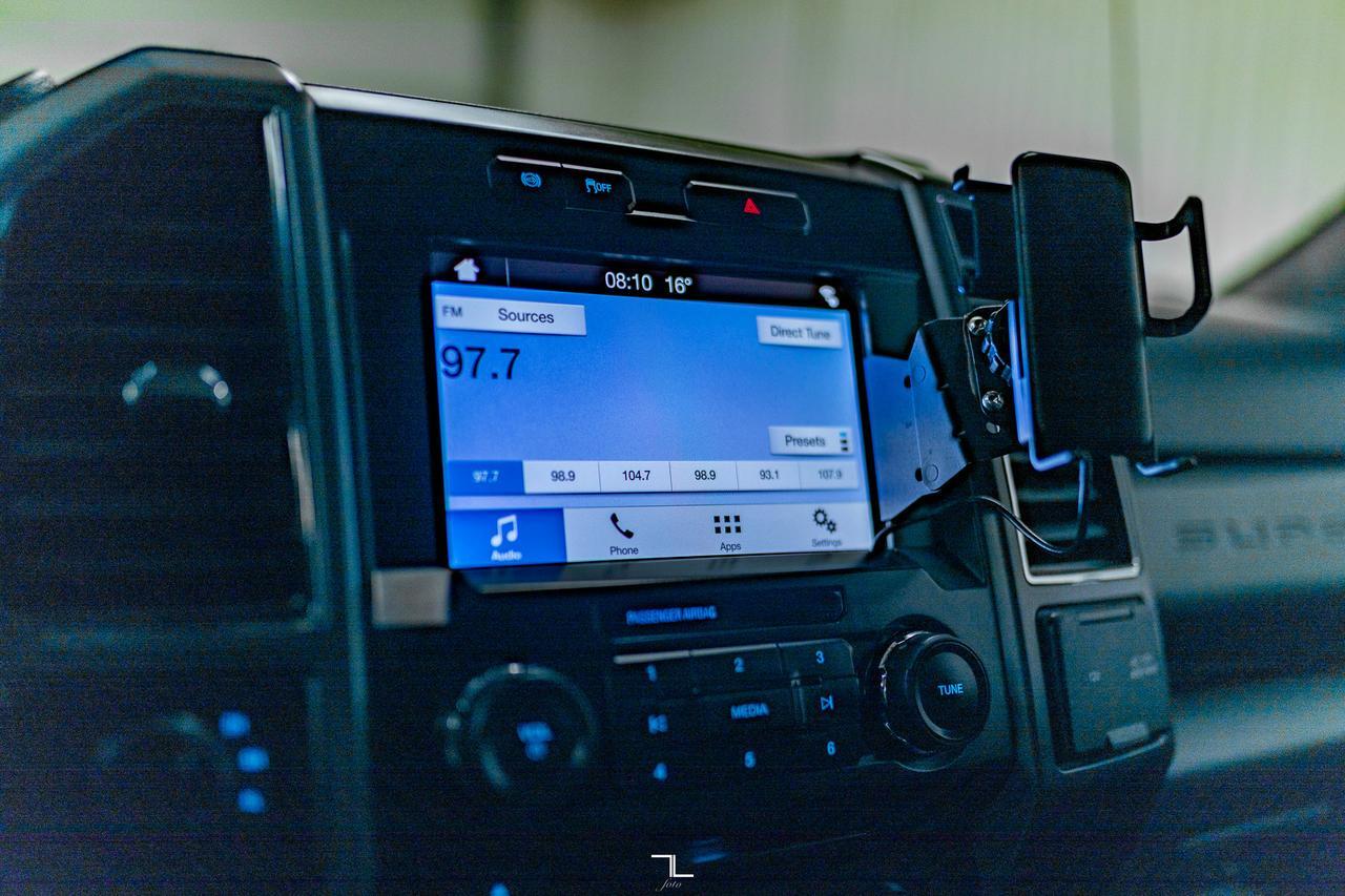 2018 Ford F-350 4x4 Crew Cab XLT Deck Diesel BCam Red Deer AB