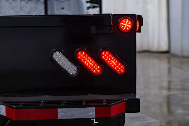 2018 Ford F-350 4x4 Crew Cab XLT Deck Diesel Red Deer AB