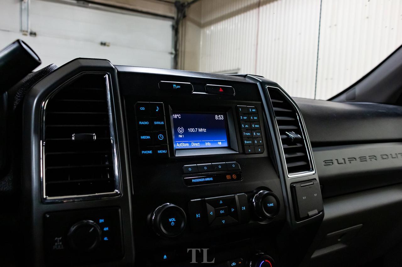 2018 Ford F-350 4x4 Crew Cab XLT Deck PSeat Red Deer AB