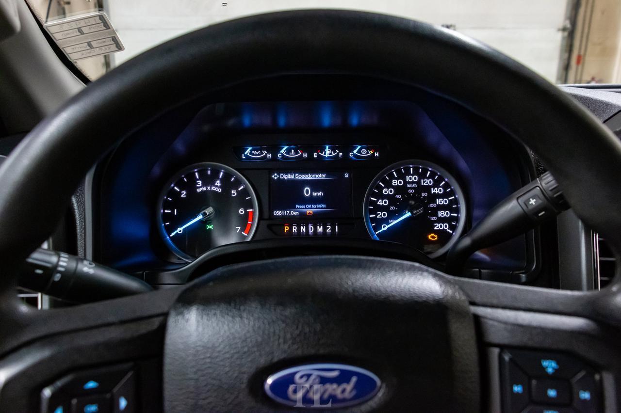 2018 Ford F-350 4x4 Crew Cab XLT Deck PSeat Red Deer AB